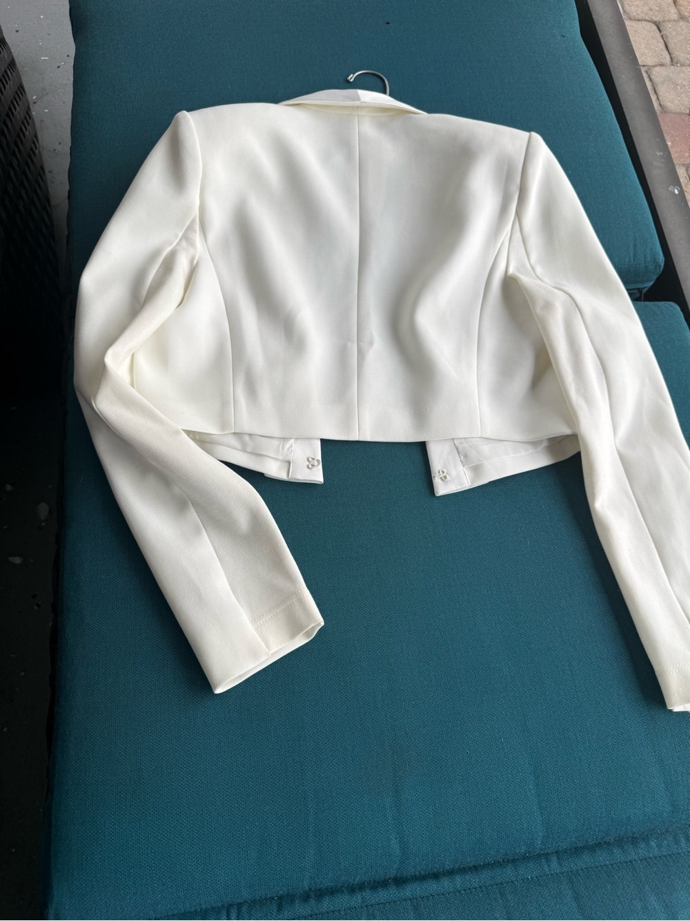 BCBG MAX AZRIA RUNWAY
COLLECTION JACKET size, small color of white - Picture 7 of 8